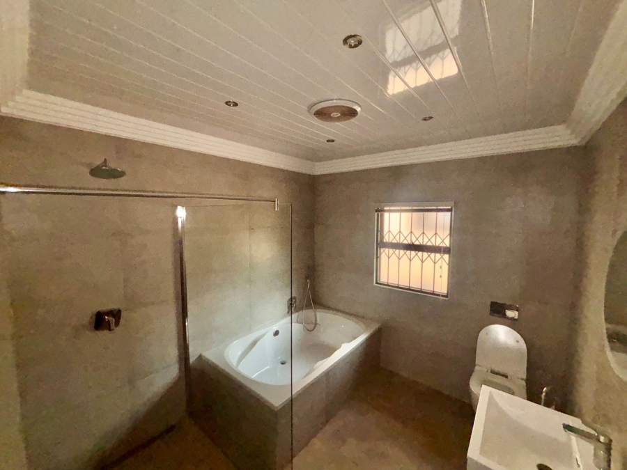 3 Bedroom Property for Sale in La Hoff North West